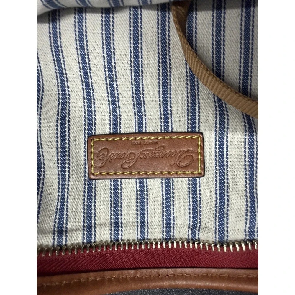Dooney & Bourke item specifics